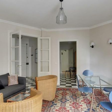 4 People Apartment Close To Eiffel Tower By Weekome Paříž Exteriér fotografie